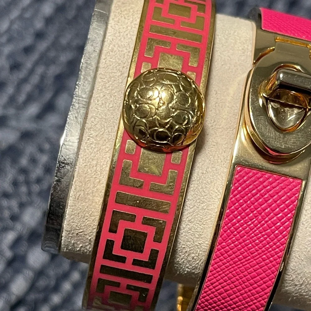 Coach Bangle - Picture 7 of 7